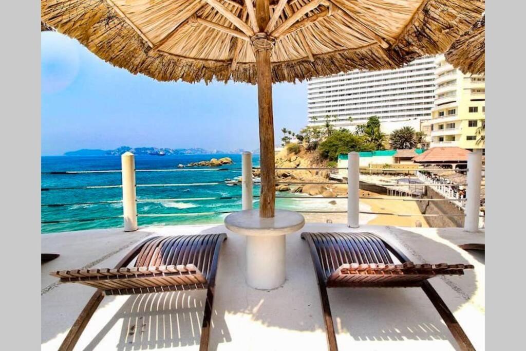 Suite frente al mar en el corazón de Acapulco Exterior foto